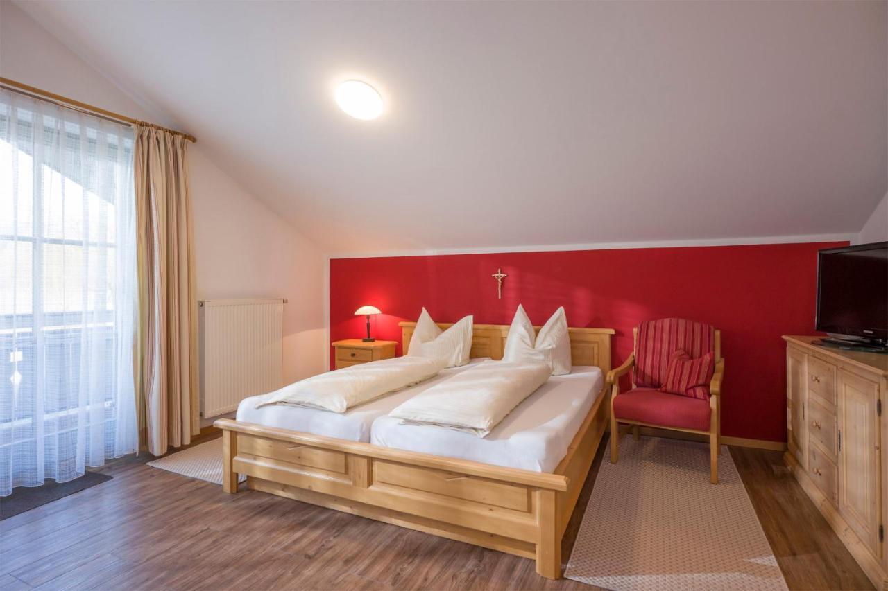 Wellness Ferienwohnung Schweinsteiger Mit Hallenbad Und Sauna Oberaudorf Luaran gambar