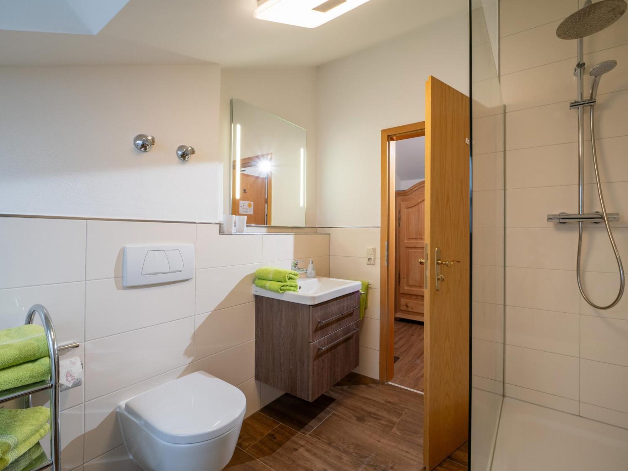 Wellness Ferienwohnung Schweinsteiger Mit Hallenbad Und Sauna Oberaudorf Luaran gambar